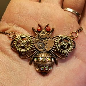 STEAMPUNK BumbleBee Necklace